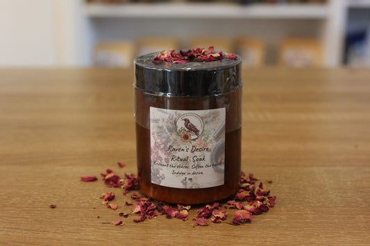 Raven's Desire Ritual Soak - 4 oz